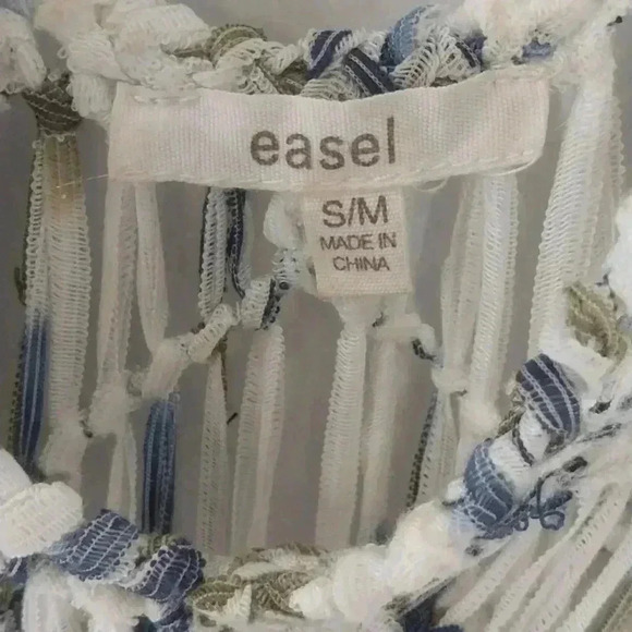 Easel Ultra Lite Cropped Off Shoulder Sweater/ Ribbon Fringe Size S/M - Picture 4 of 5